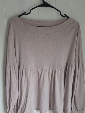 Women’s Long Sleeve Peplum Top - Light Mauve